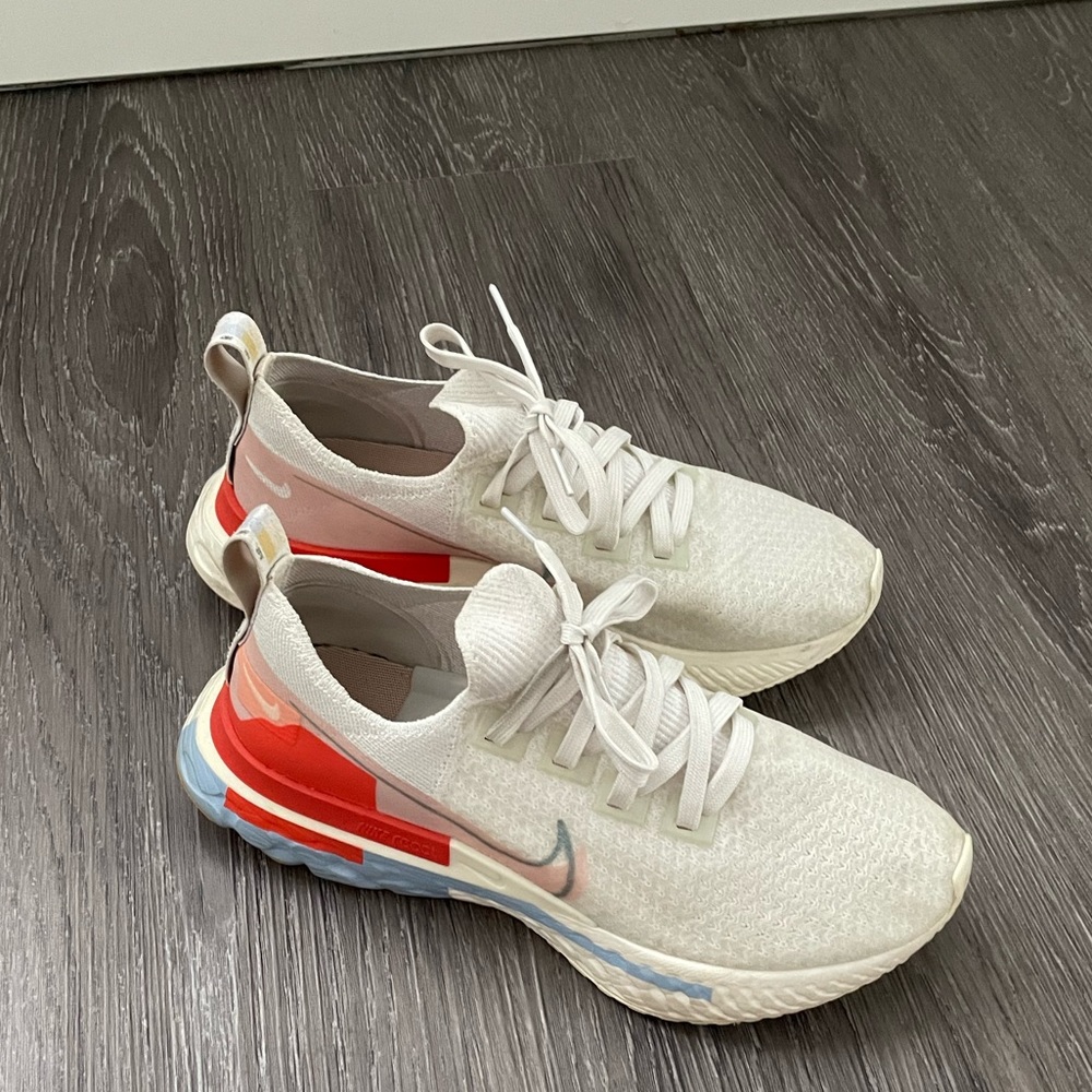 Nike React Sneakers